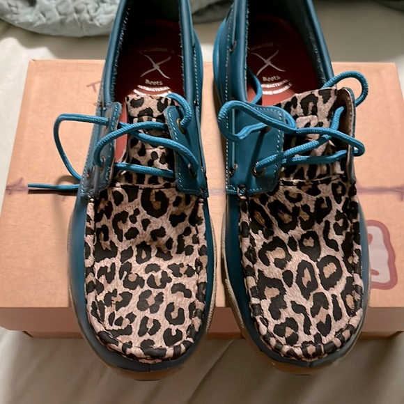 New Twisted X women’s driving Mocs 8 1/2 - Picture 3 of 11